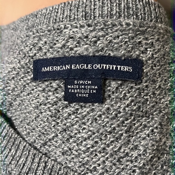 American Eagle Ombré Sweater - Picture 3 of 3